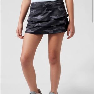 girls camo lux Athleta Girl tennis skort size : L/12